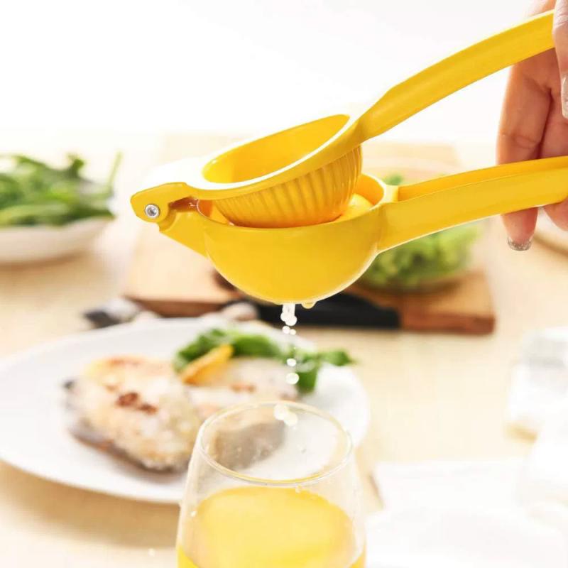 Presse-citron manuel en alliag - Citrus Juicer Bar avis et prix
